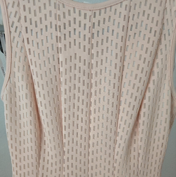 Calvin Klein - Picture 4 of 5